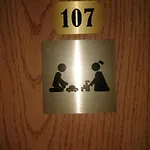 - Dom Horskej Sluzby Jasna Vandrerhjem *