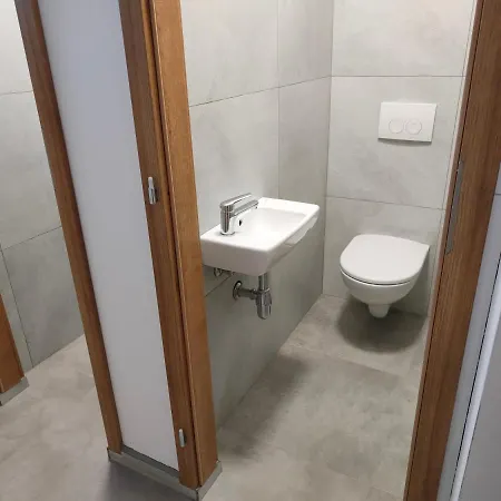 - Dom Horskej Sluzby Jasna