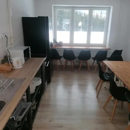 - Dom Horskej Sluzby Jasna Hostel *