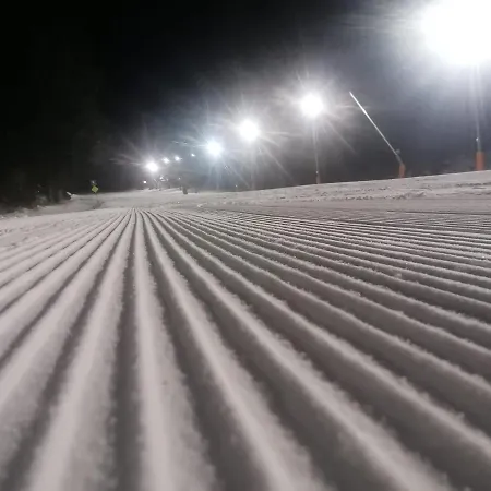 - Dom Horskej Sluzby Jasna