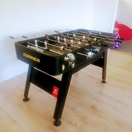 - Dom Horskej Sluzby Jasna ホステル *