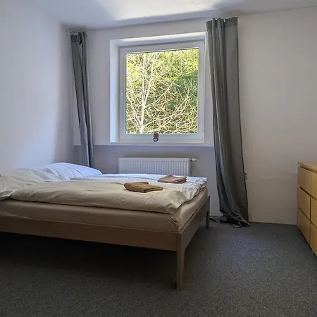 - Dom Horskej Sluzby Jasna Hostel *