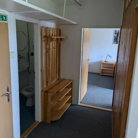 - Dom Horskej Sluzby Jasna Hostel